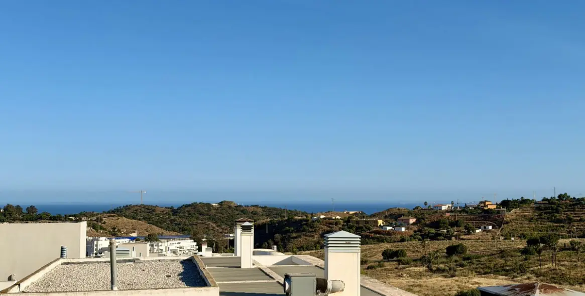 Long-term rent of penthouse in La Cala de Mijas 14
