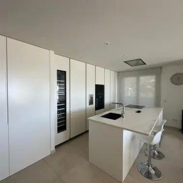 Long-term rent of middle floor apartment in Nueva Andalucía