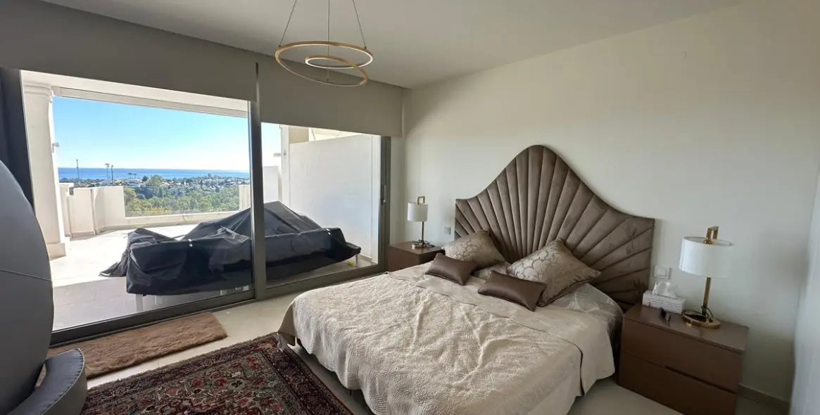 Long-term rent of middle floor apartment in Nueva Andalucía 9