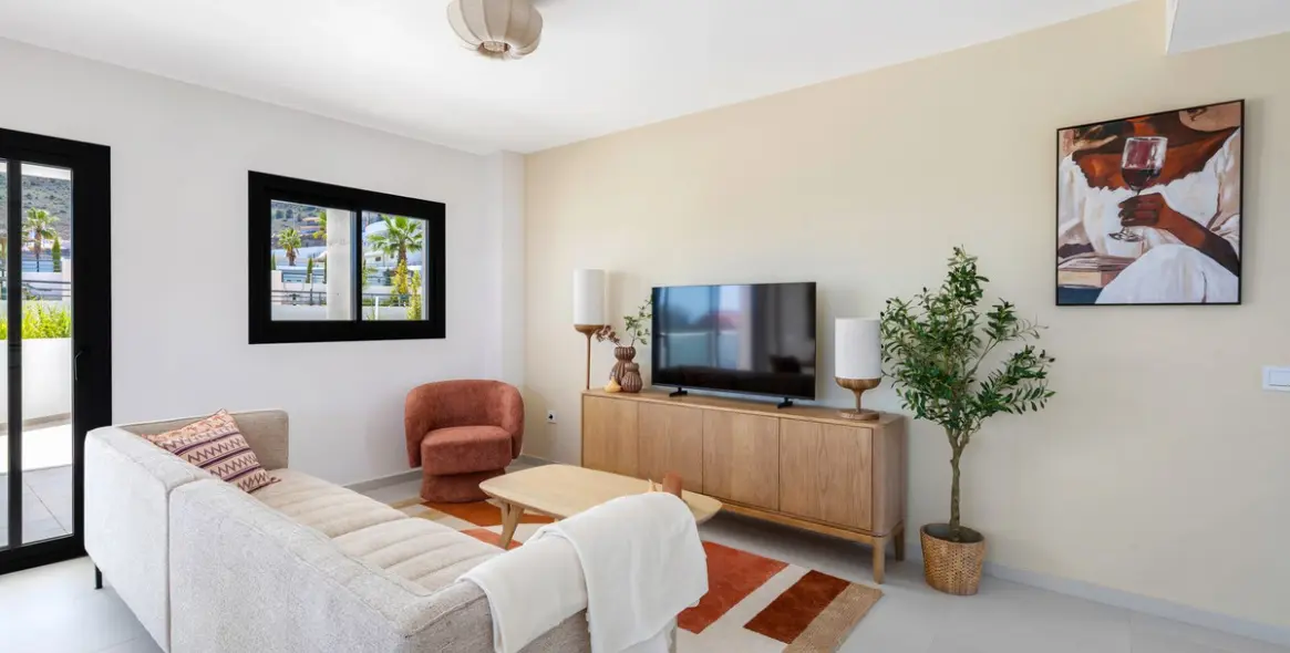 Sale of ground floor apartment in Benalmadena 28
