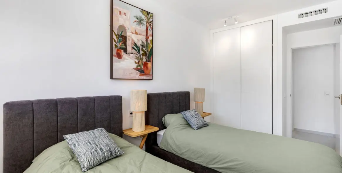 Sale of ground floor apartment in Benalmadena 49