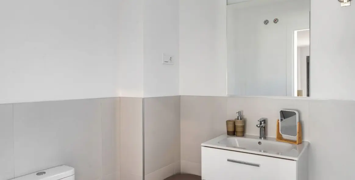 Sale of ground floor apartment in Benalmadena 61