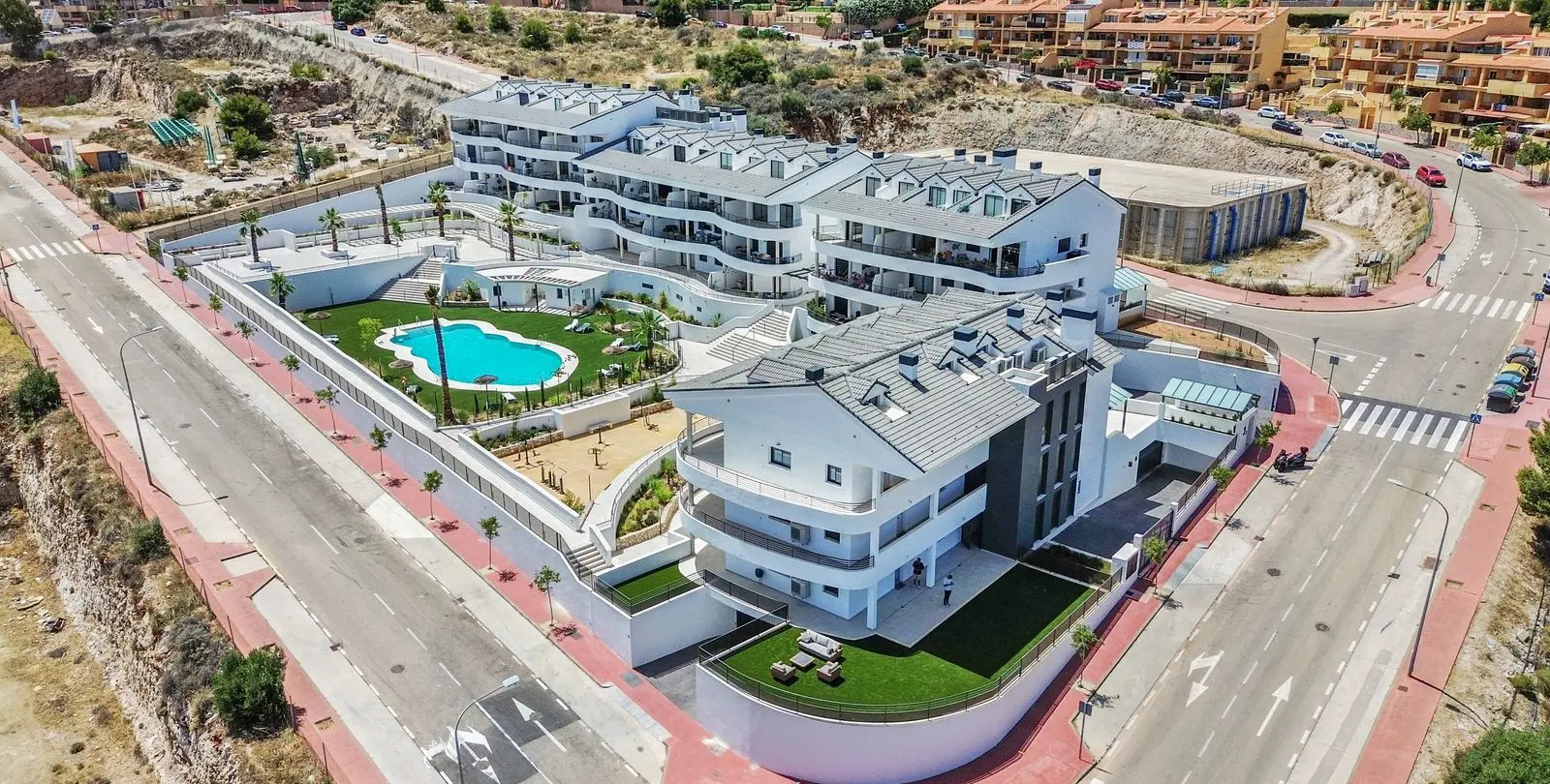 Sale of ground floor apartment in Benalmadena 1