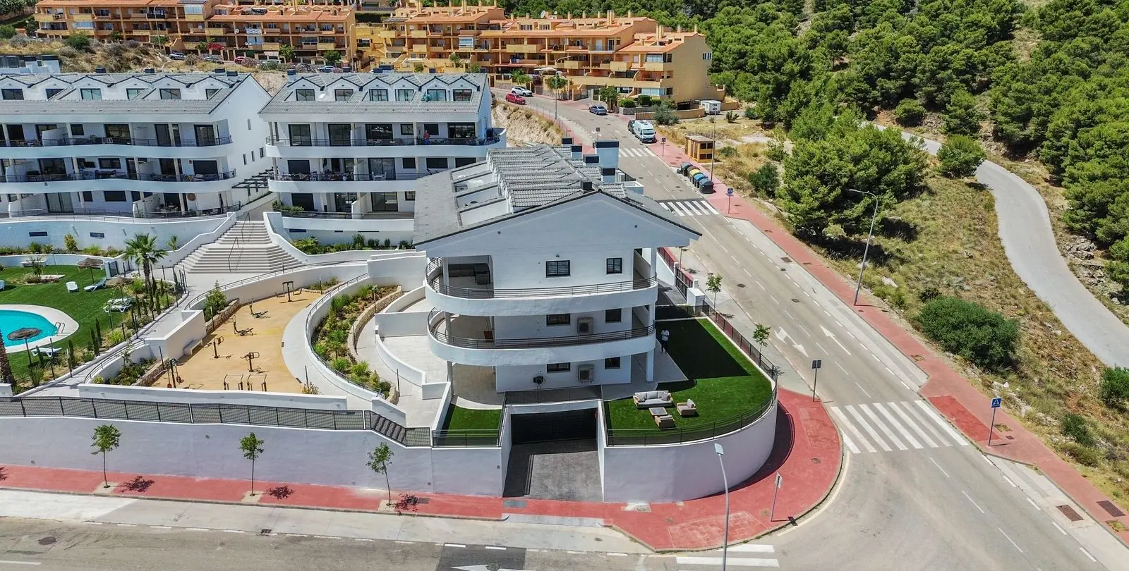 Sale of ground floor apartment in Benalmadena 3
