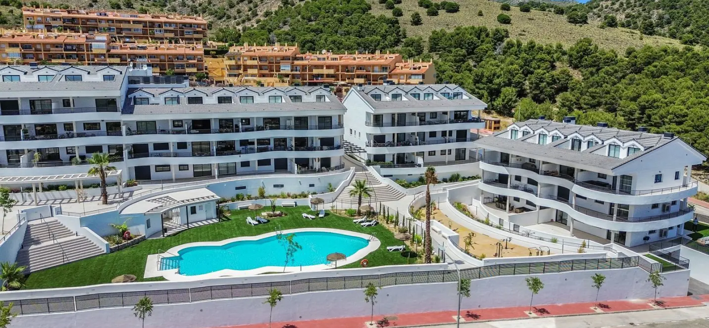 Sale of ground floor apartment in Benalmadena 3