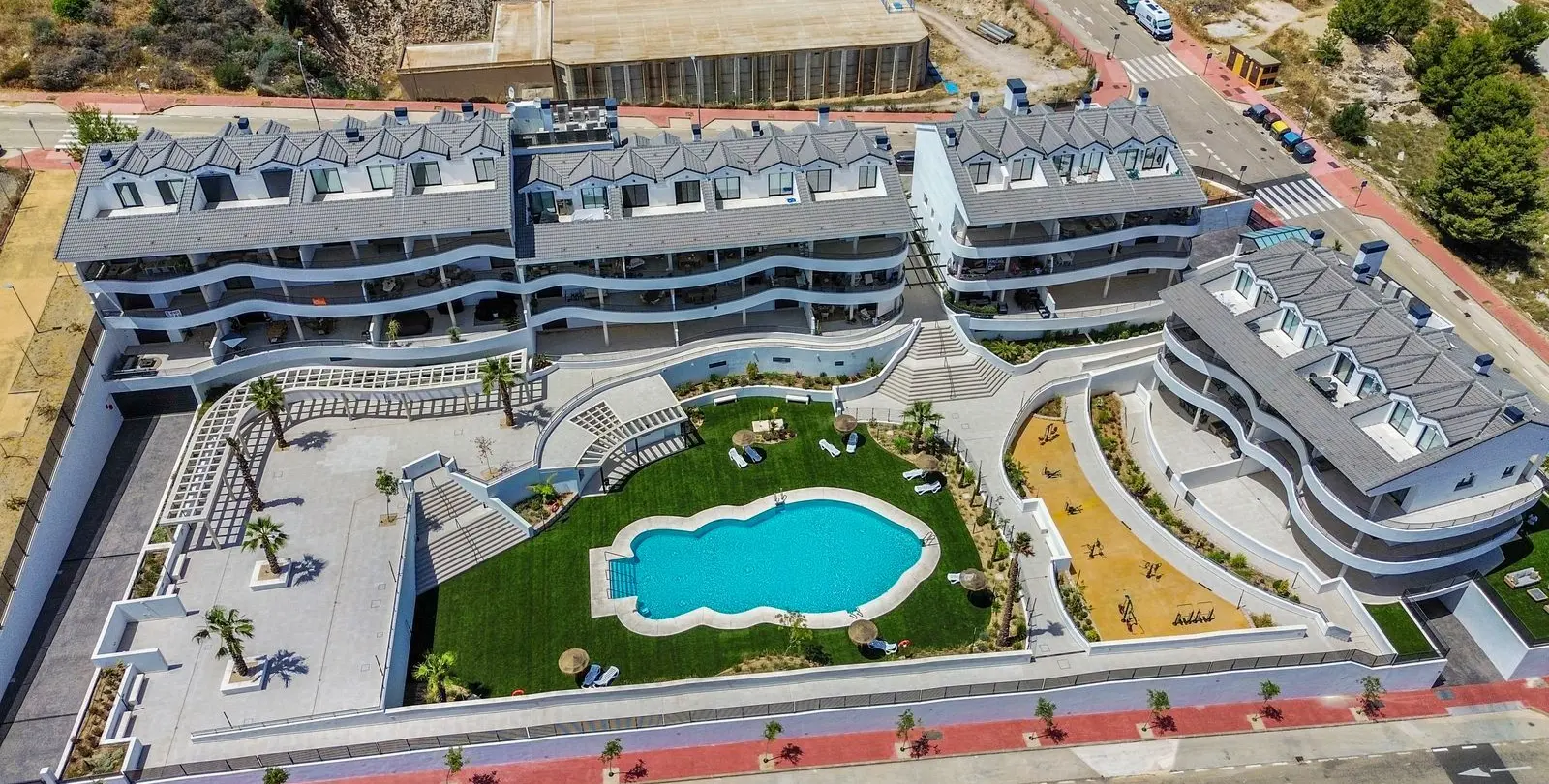 Sale of ground floor apartment in Benalmadena 5
