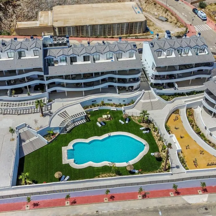 Sale of ground floor apartment in Benalmadena