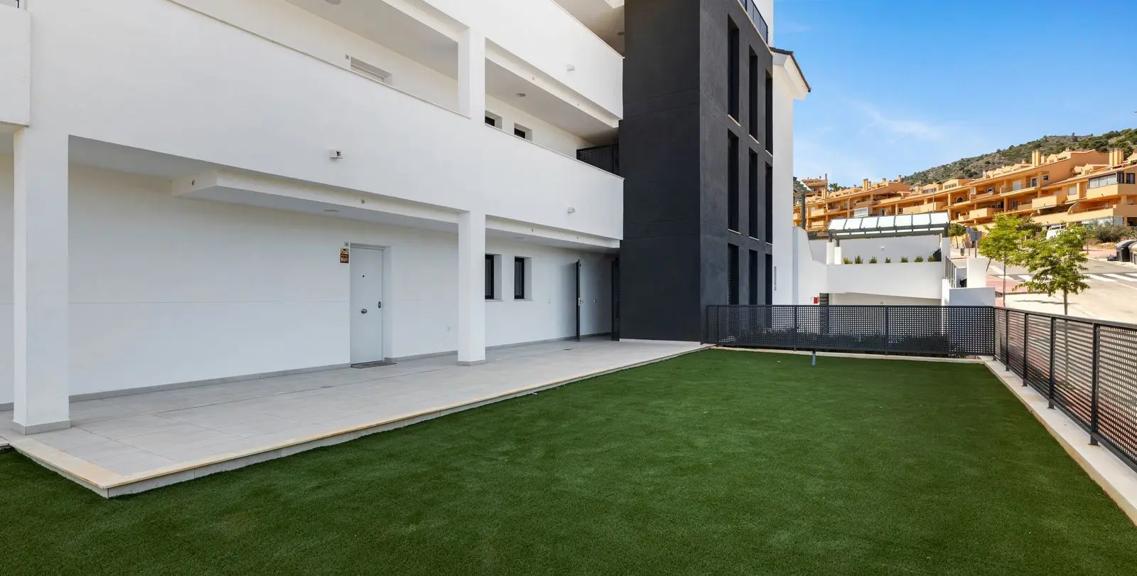 Sale of ground floor apartment in Benalmadena 19