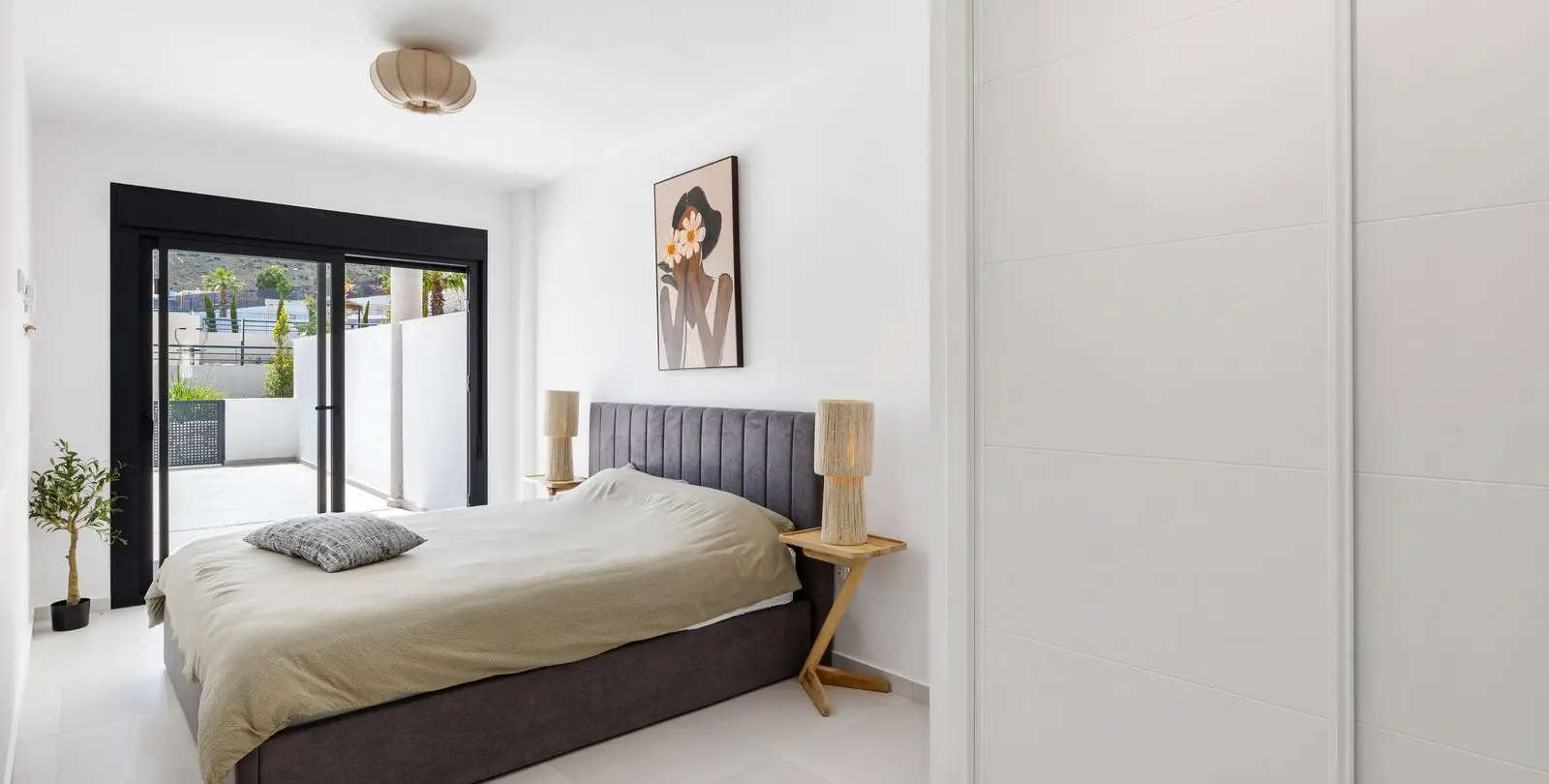 Sale of ground floor apartment in Benalmadena 41
