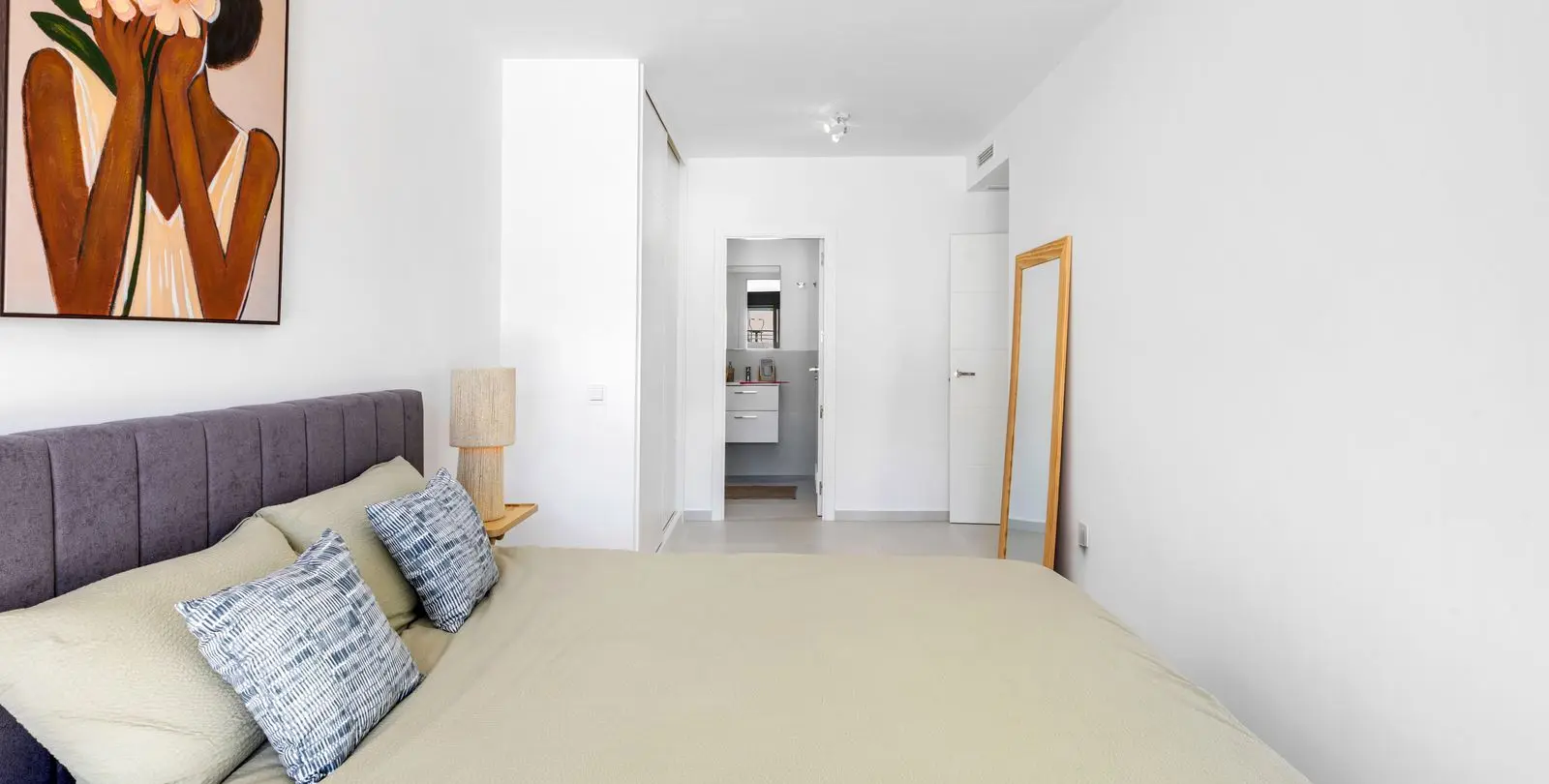 Sale of ground floor apartment in Benalmadena 44