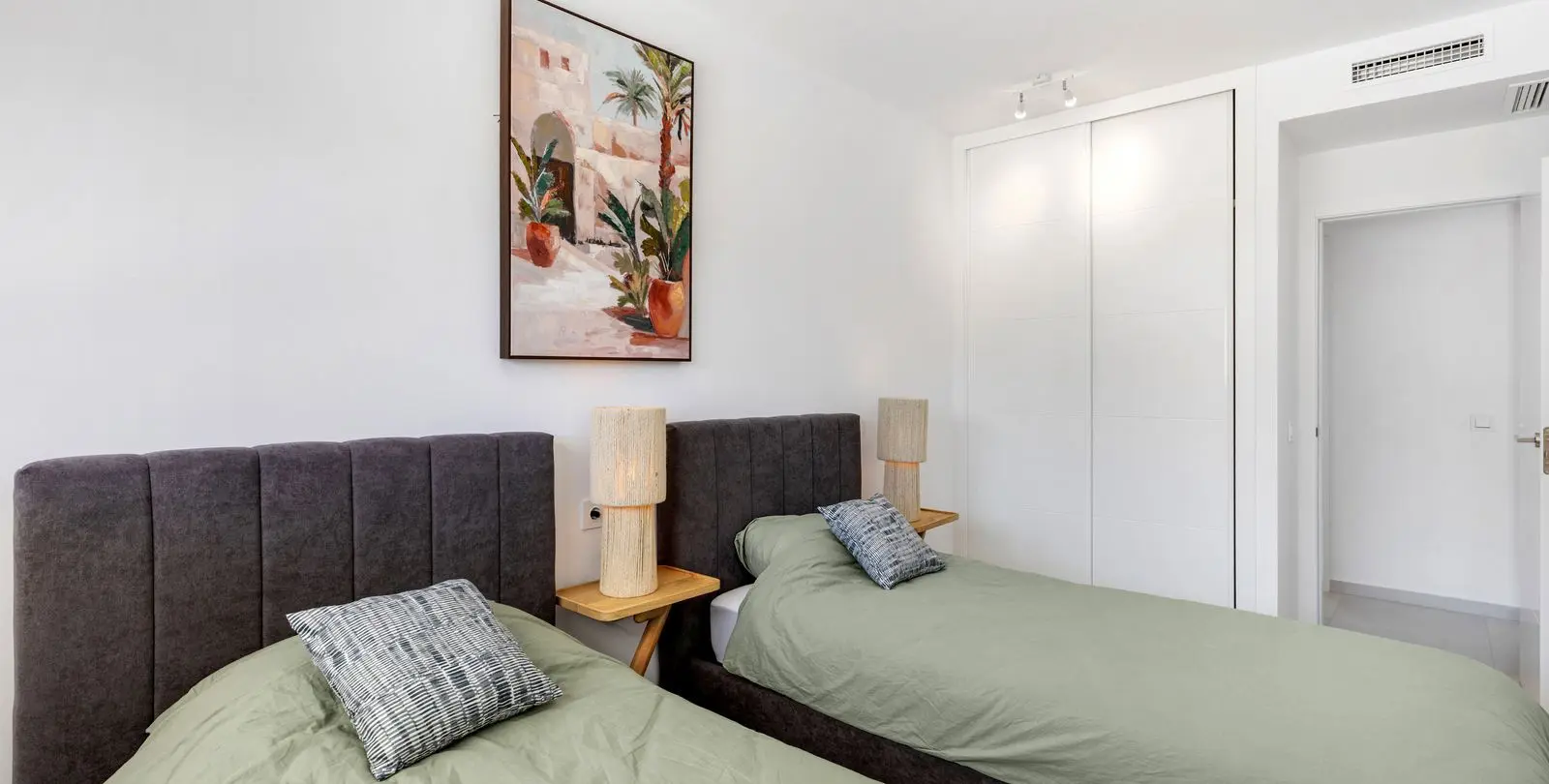 Sale of ground floor apartment in Benalmadena 49