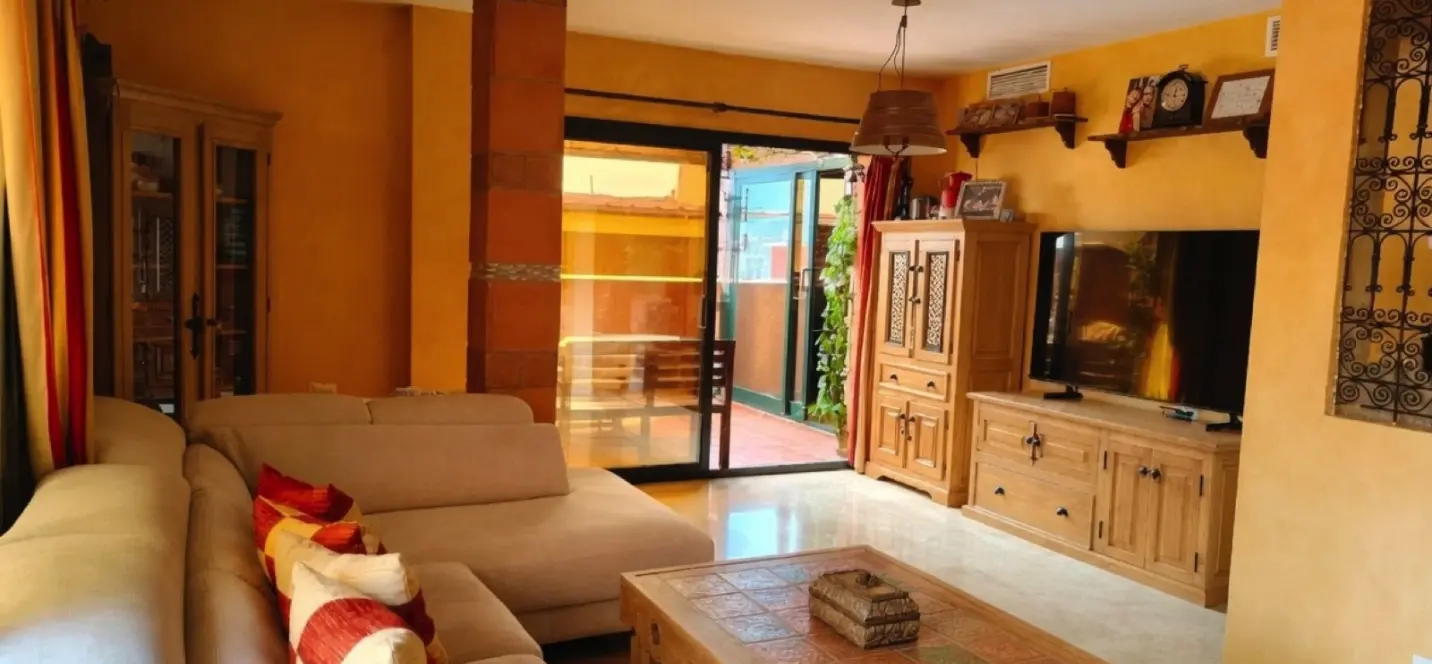 Sale of penthouse duplex in San Pedro de Alcántara 3