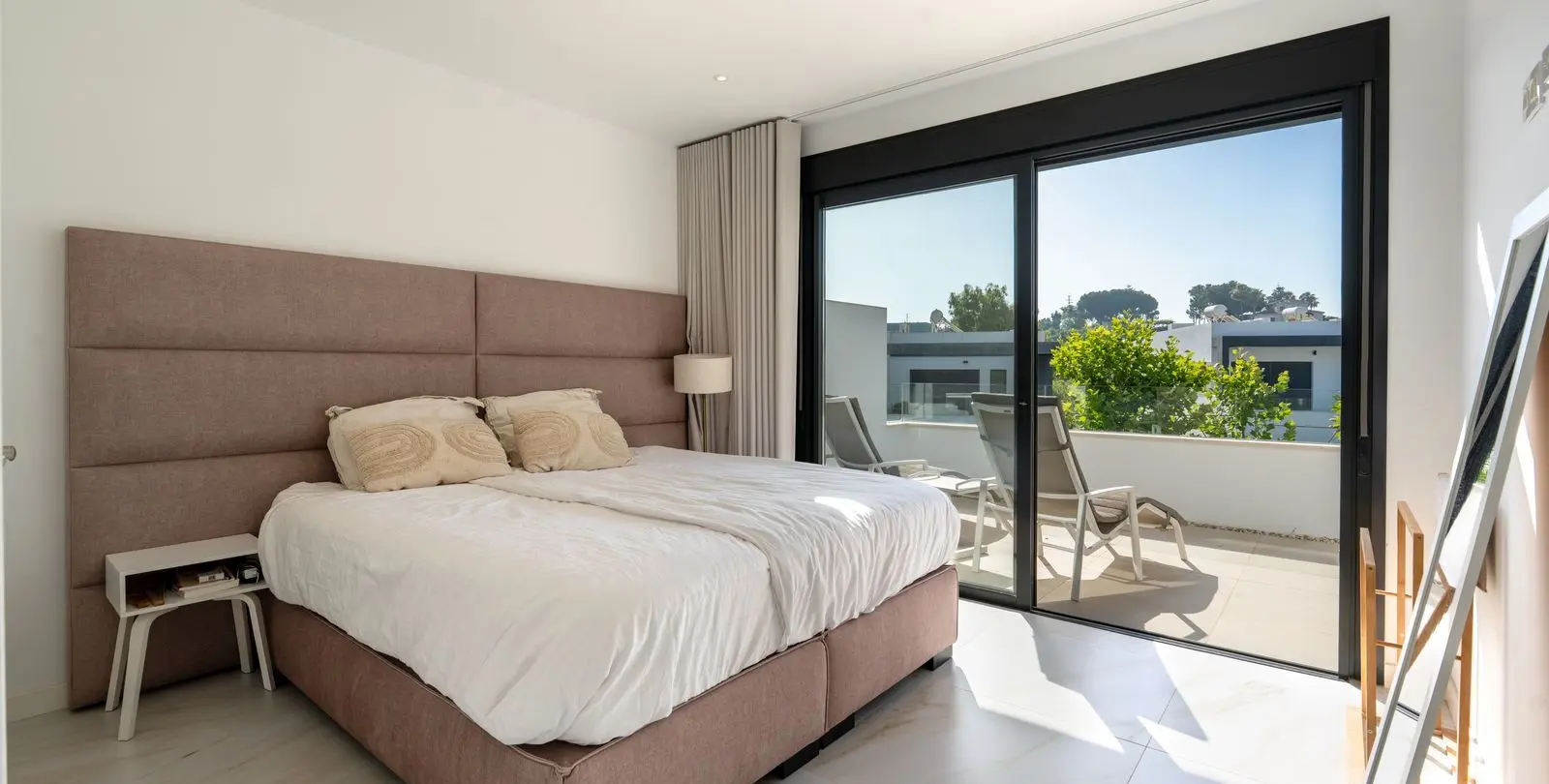 Sale of semi-detached house in Selwo 12