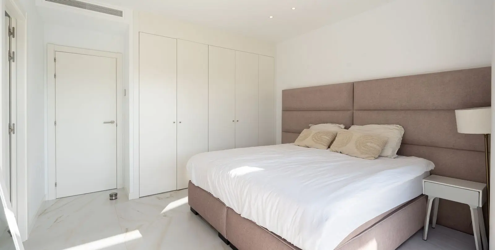 Sale of semi-detached house in Selwo 13