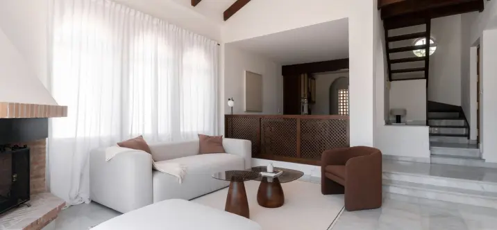 Long-term rent of townhouse in La Quinta 2