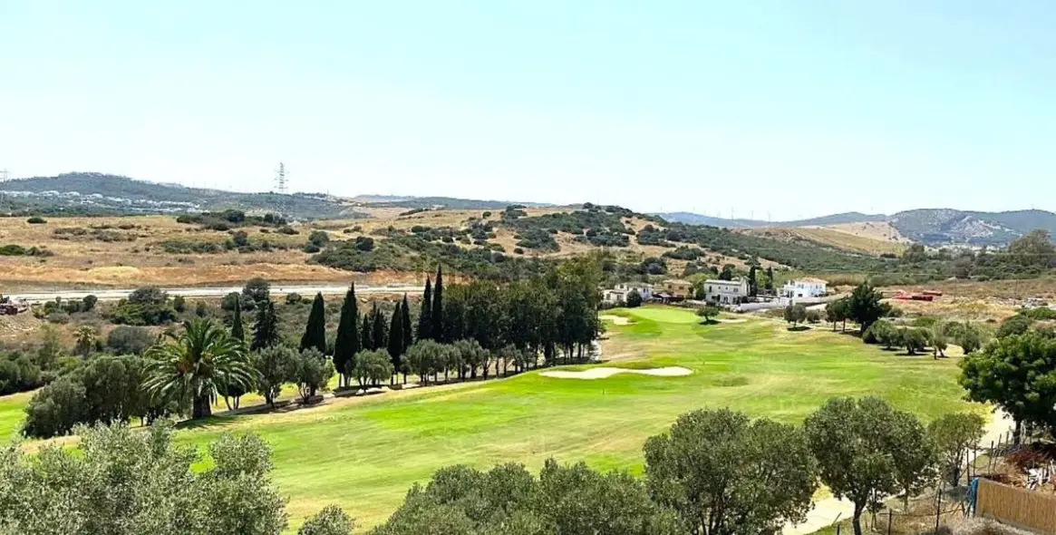 Продажа апартаментов на первом этаже в Estepona 8
