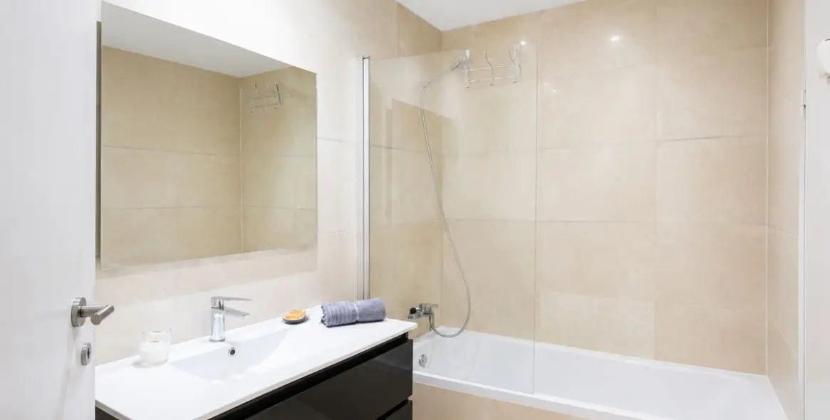 Sale of ground floor apartment in Manilva 6