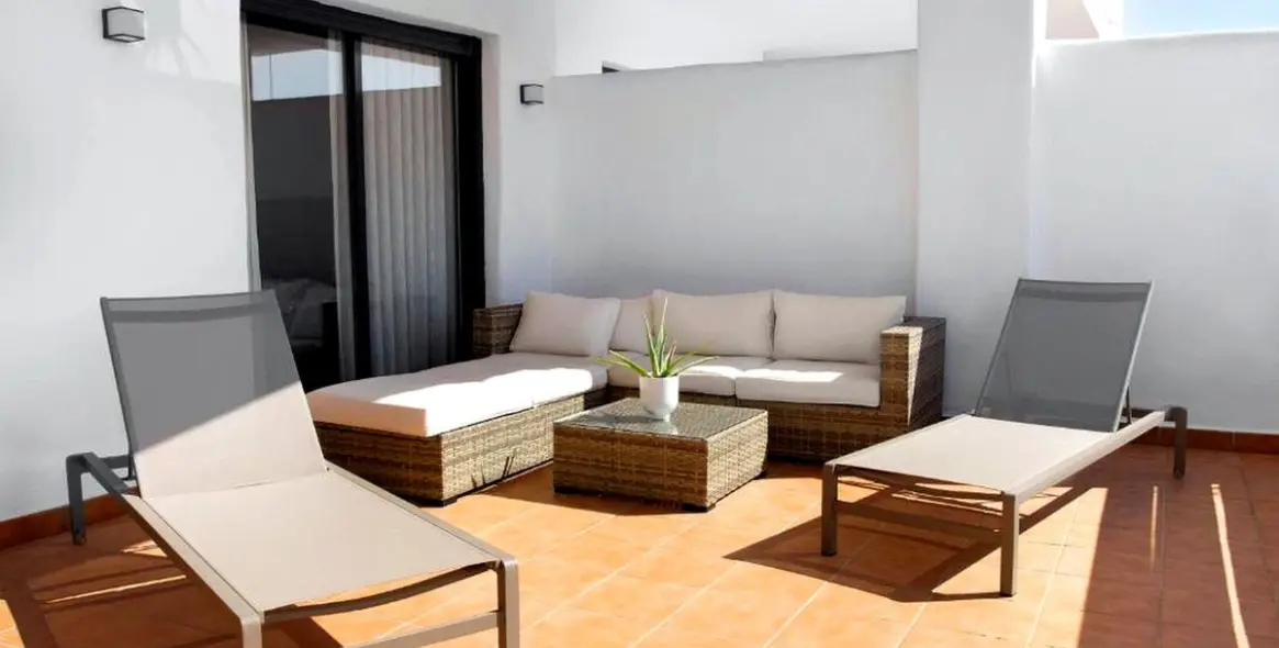 Sale of ground floor apartment in Manilva 8