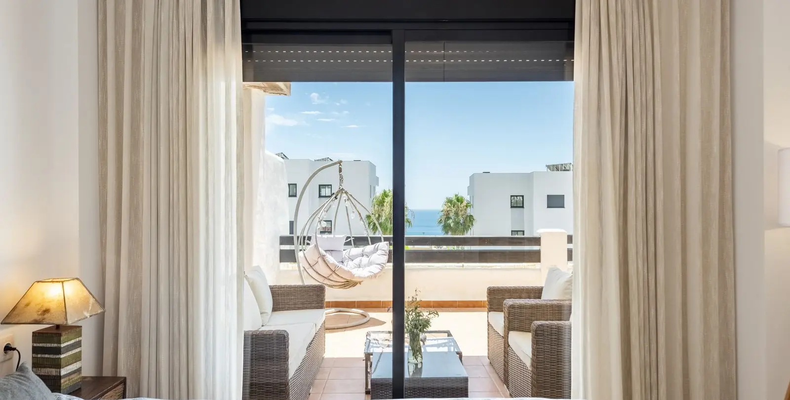 Sale of ground floor apartment in Manilva 8