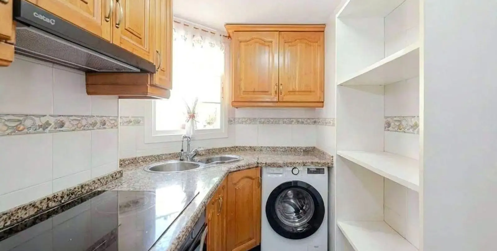Продажа пентхауса в Estepona 3