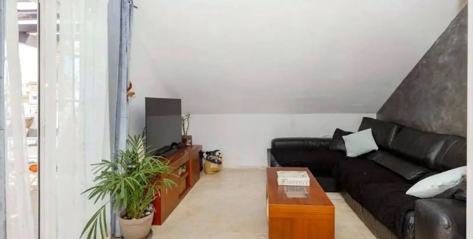 Продажа пентхауса в Estepona 13