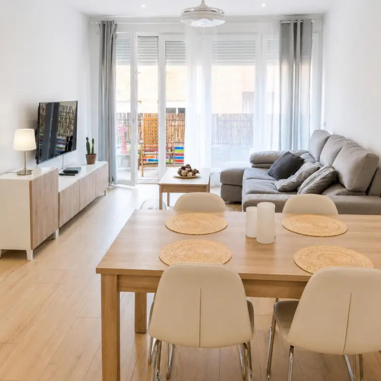 Venta de apartamento en planta media en Málaga Centro