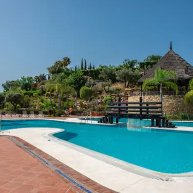 Venta de apartamento en planta baja en Nueva Andalucía