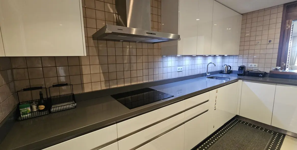 Venta de apartamento en planta baja en Nueva Andalucía 17