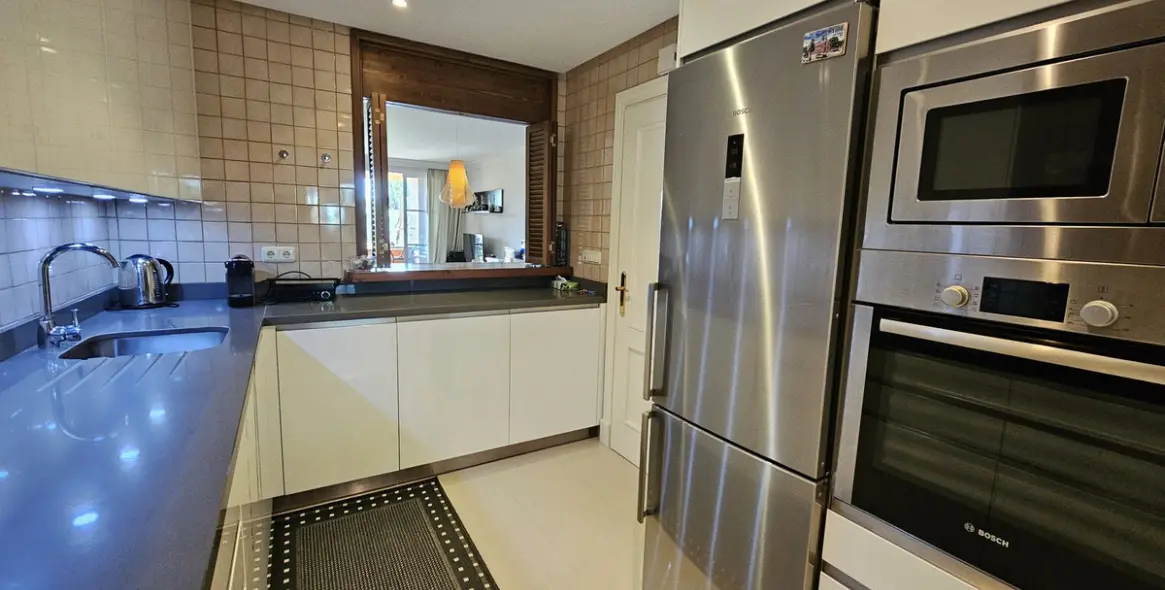 Venta de apartamento en planta baja en Nueva Andalucía 18