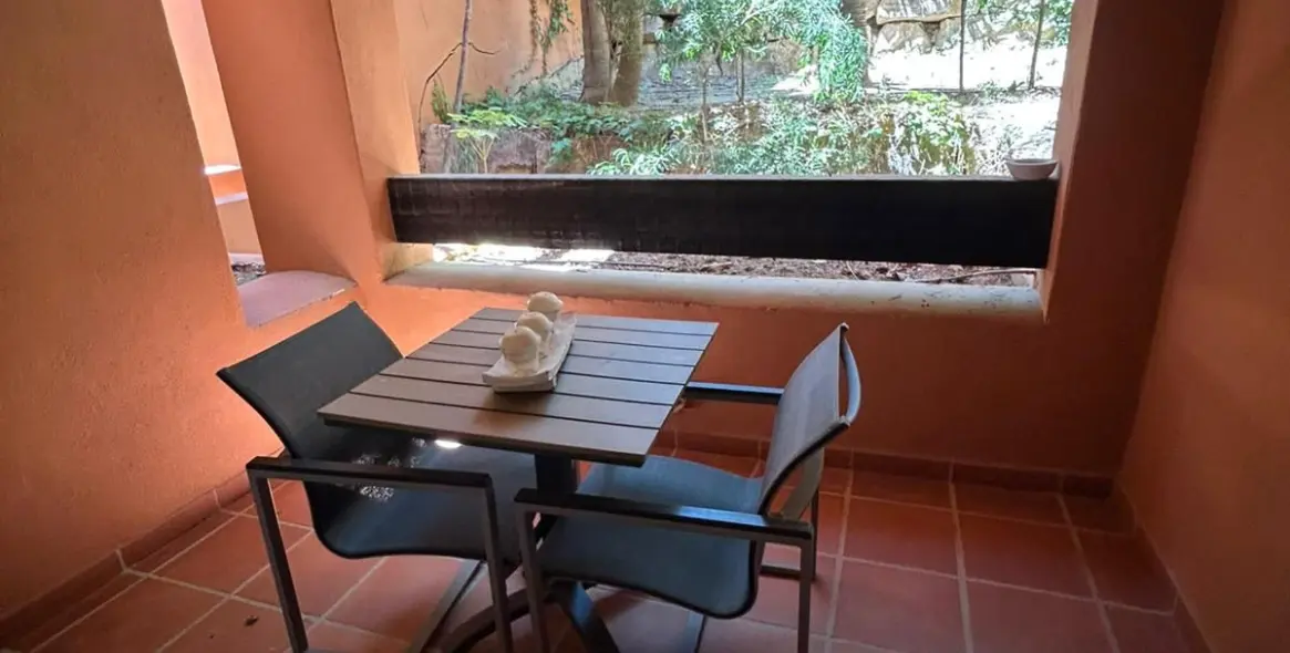 Venta de apartamento en planta baja en Nueva Andalucía 47