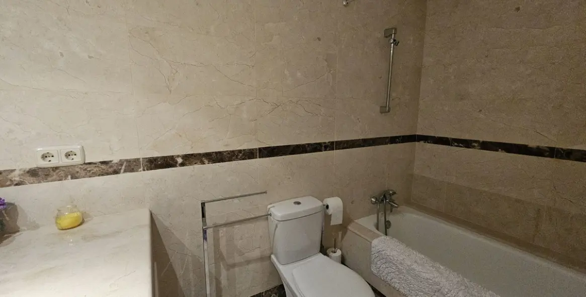 Venta de apartamento en planta baja en Nueva Andalucía 54