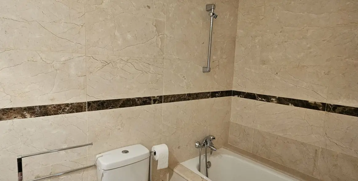 Venta de apartamento en planta baja en Nueva Andalucía 58