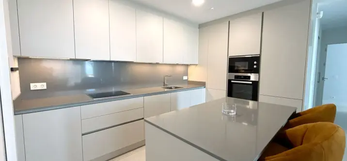 Sale of middle floor apartment in La Quinta 2