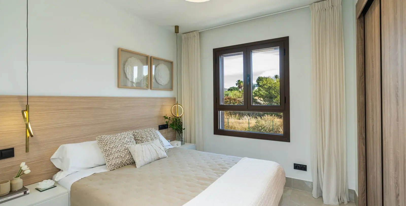 Sale of townhouse in La Cala Golf 2