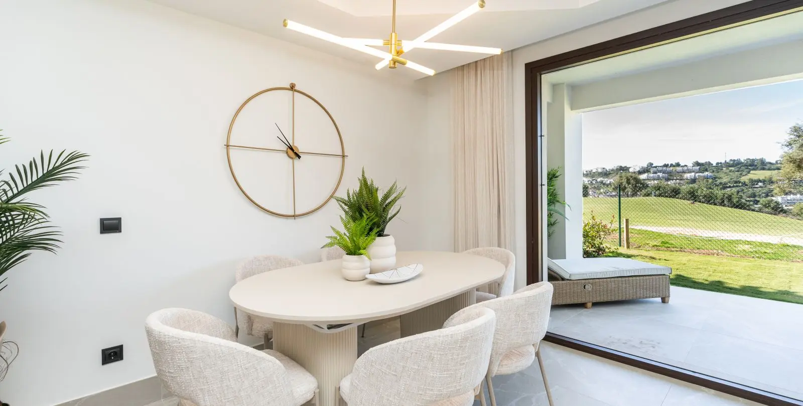 Sale of townhouse in La Cala Golf 11