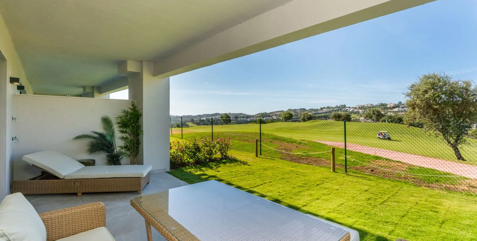 Sale of townhouse in La Cala Golf 18