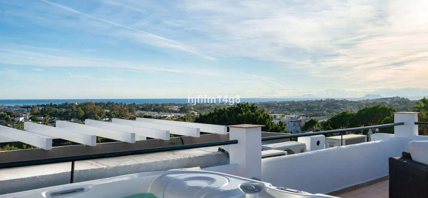 Sale of penthouse duplex in La Quinta 3