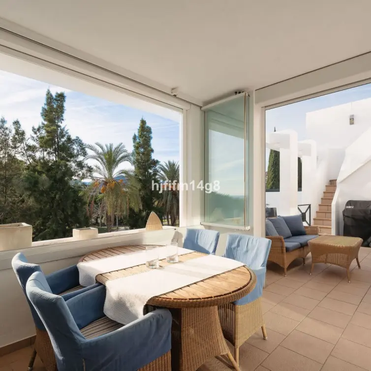 Sale of penthouse duplex in La Quinta
