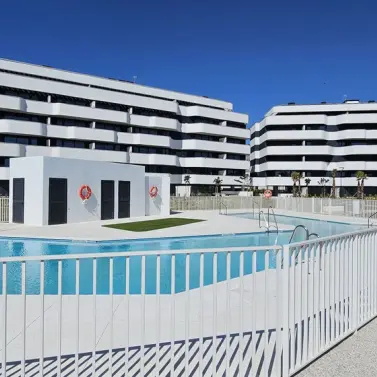 Venta de apartamento en planta media en Los Alamos