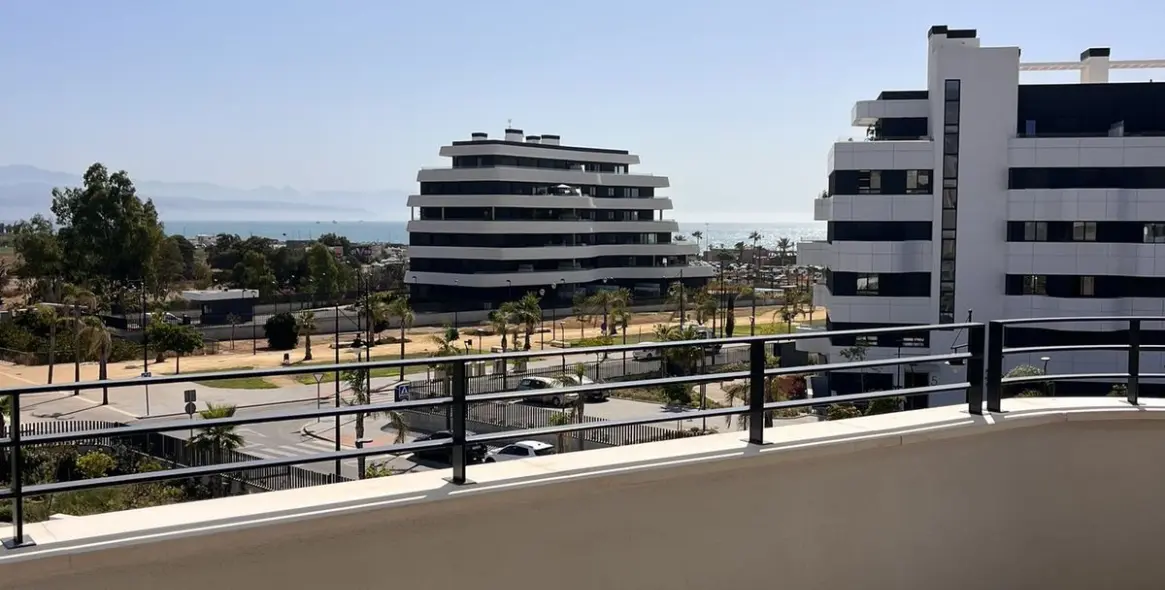 Venta de apartamento en planta media en Los Alamos 14