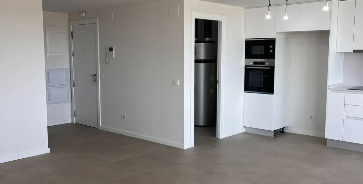 Venta de apartamento en planta media en Los Alamos 19