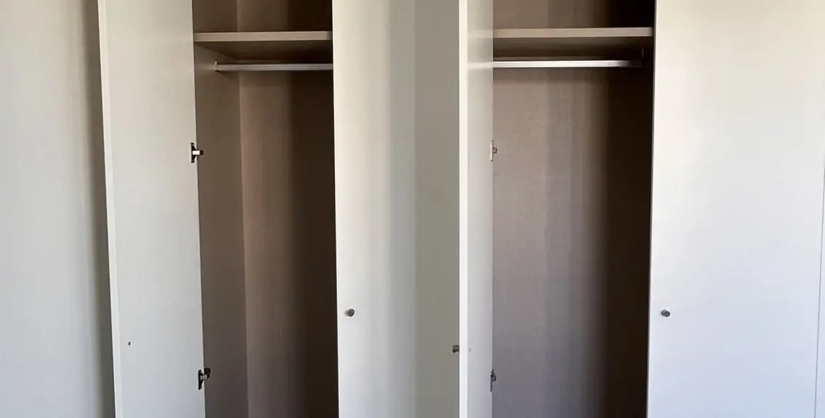 Venta de apartamento en planta media en Los Alamos 27