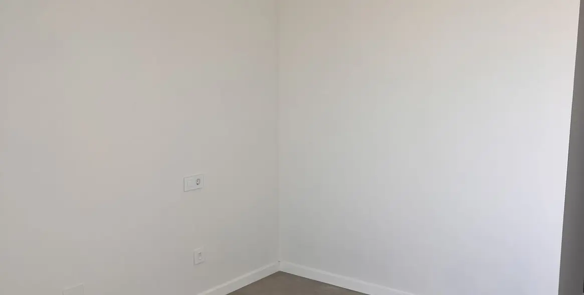 Venta de apartamento en planta media en Los Alamos 35