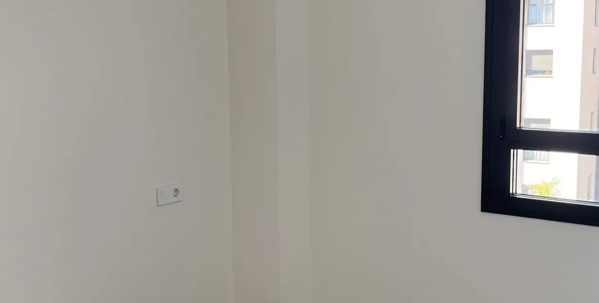 Venta de apartamento en planta media en Los Alamos 49