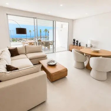 Venta de apartamento en planta media en La Cala de Mijas
