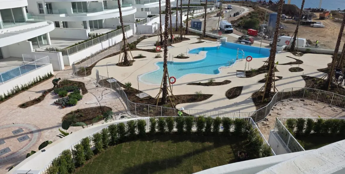 Venta de apartamento en planta media en La Cala de Mijas 17