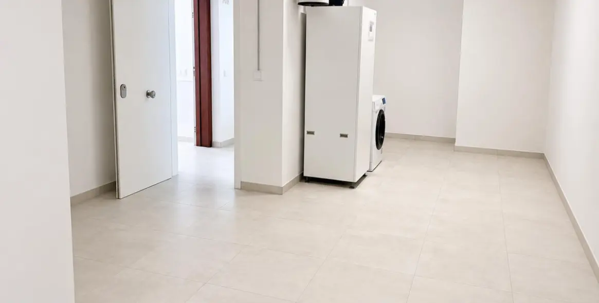 Venta de apartamento en planta media en La Cala de Mijas 18