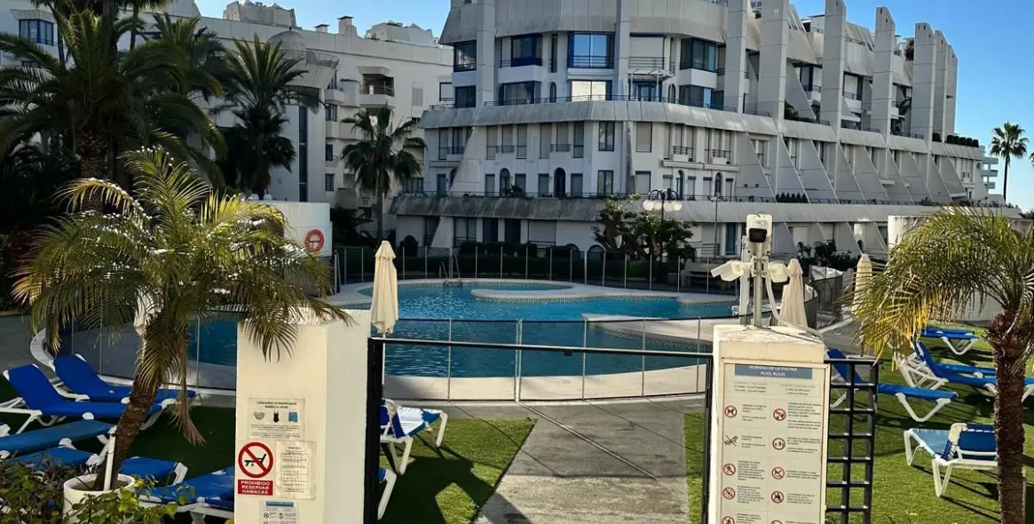 Venta de apartamento en planta media en Marbella 31