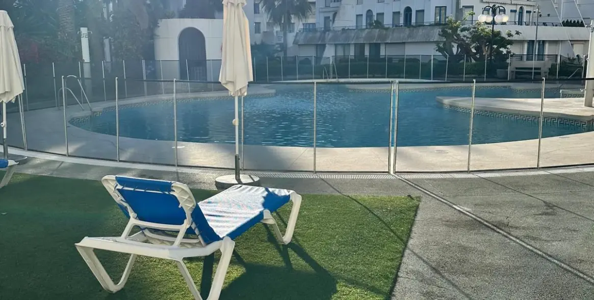 Venta de apartamento en planta media en Marbella 34