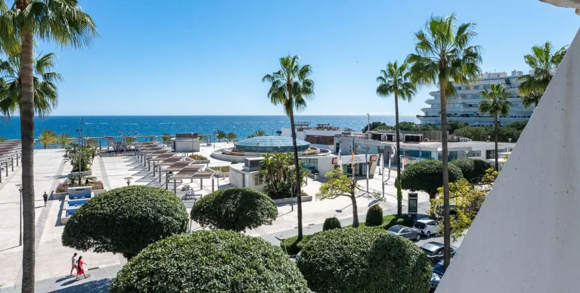 Venta de apartamento en planta media en Marbella 42